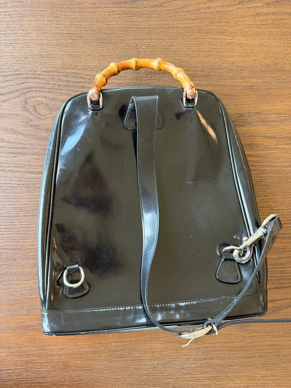 Gucci sleek black